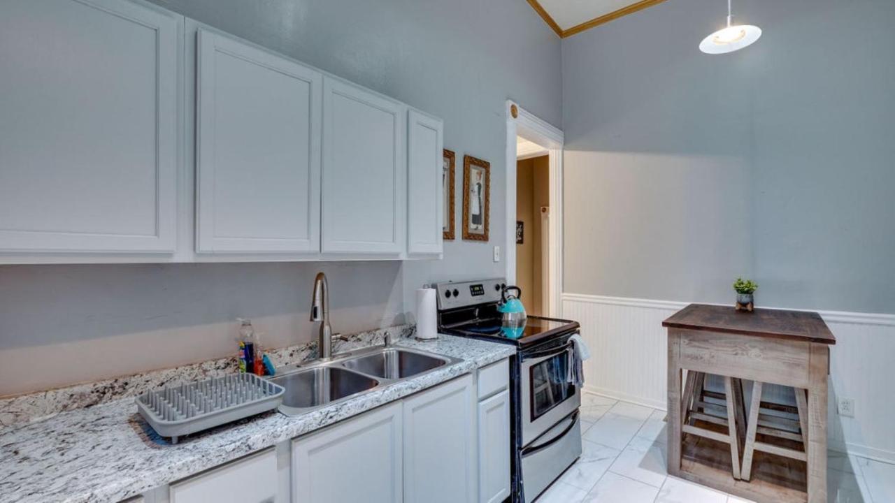 شقة Elegant 2 Bed Directly On Forsyth Park سافانا المظهر الخارجي الصورة